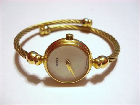 vintage gucci bangle watch